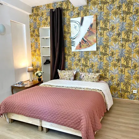 Art Apparts coeur de ville Béziers Extérieur photo